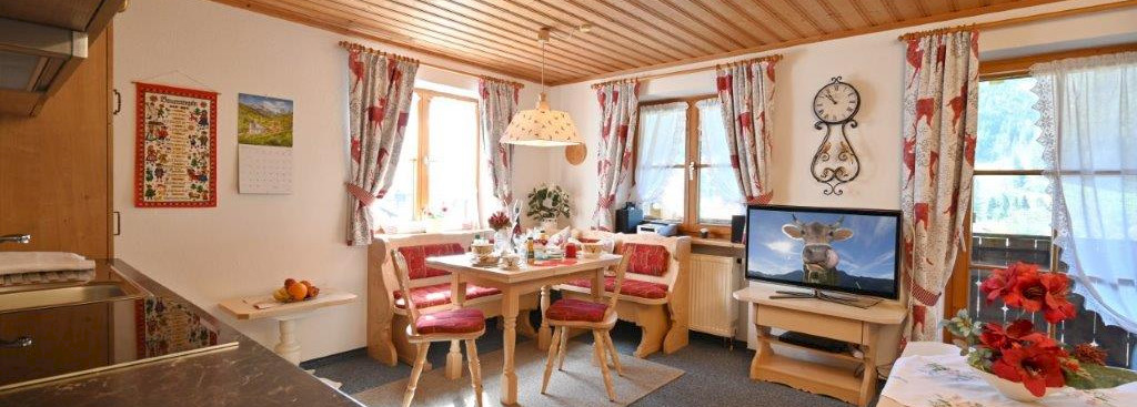 Ferienwohnung 1 mit Südbalkon